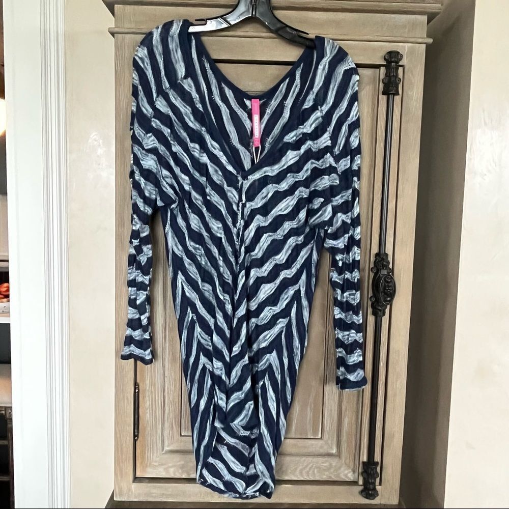 Plenty by Tracy Reese navy blue Tunic size Medium NWT